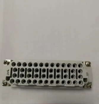 Konektory 1102887-1 puzdrá terminály hlavičky krimpovacie zásuvky nové a Originálne diely